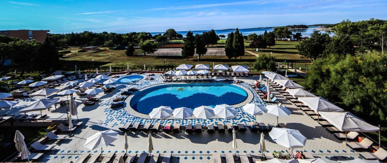 Arena Hotel メドゥリン エクステリア 写真